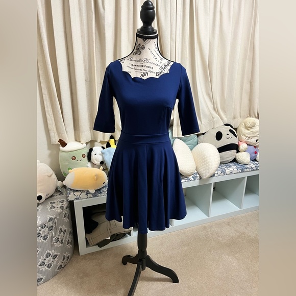 Lulu’s Scalloped Dress - Picture 1 of 1